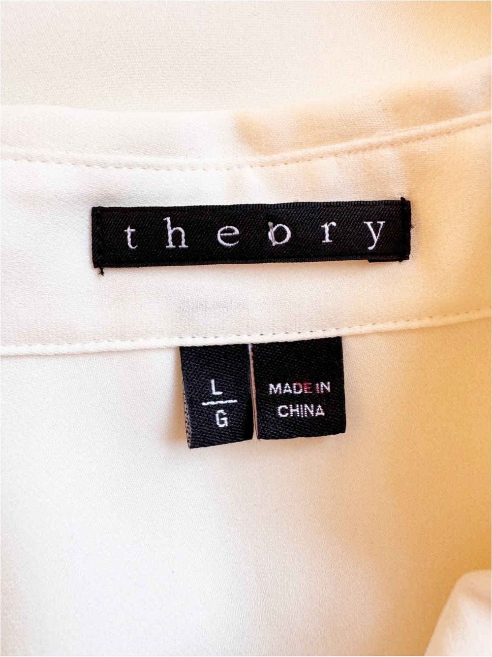 THEORY Silk Sleeveless Hidden Button Front Blouse Size Large in Ivory - Picture 9 of 10